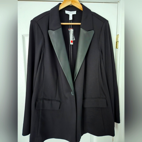 AdditionElle Black Tuxedo Blazer 2X - Picture 2 of 9